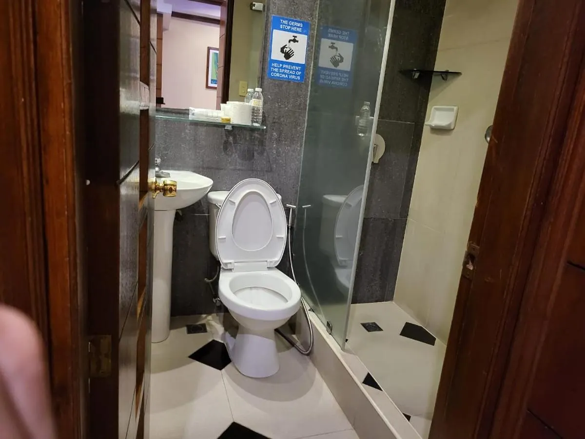 Fields Palace Hotel 앙헬레스 0*,  필리핀