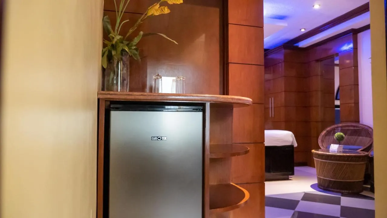 Fields Palace Hotel 앙헬레스
